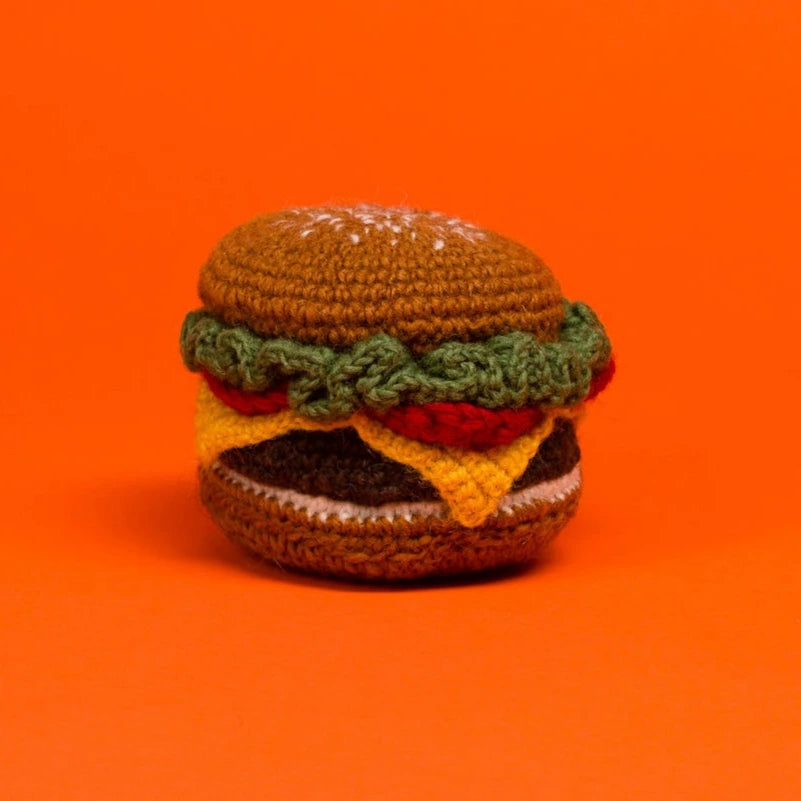 Peluche en crochet pour chien Ware of the dog