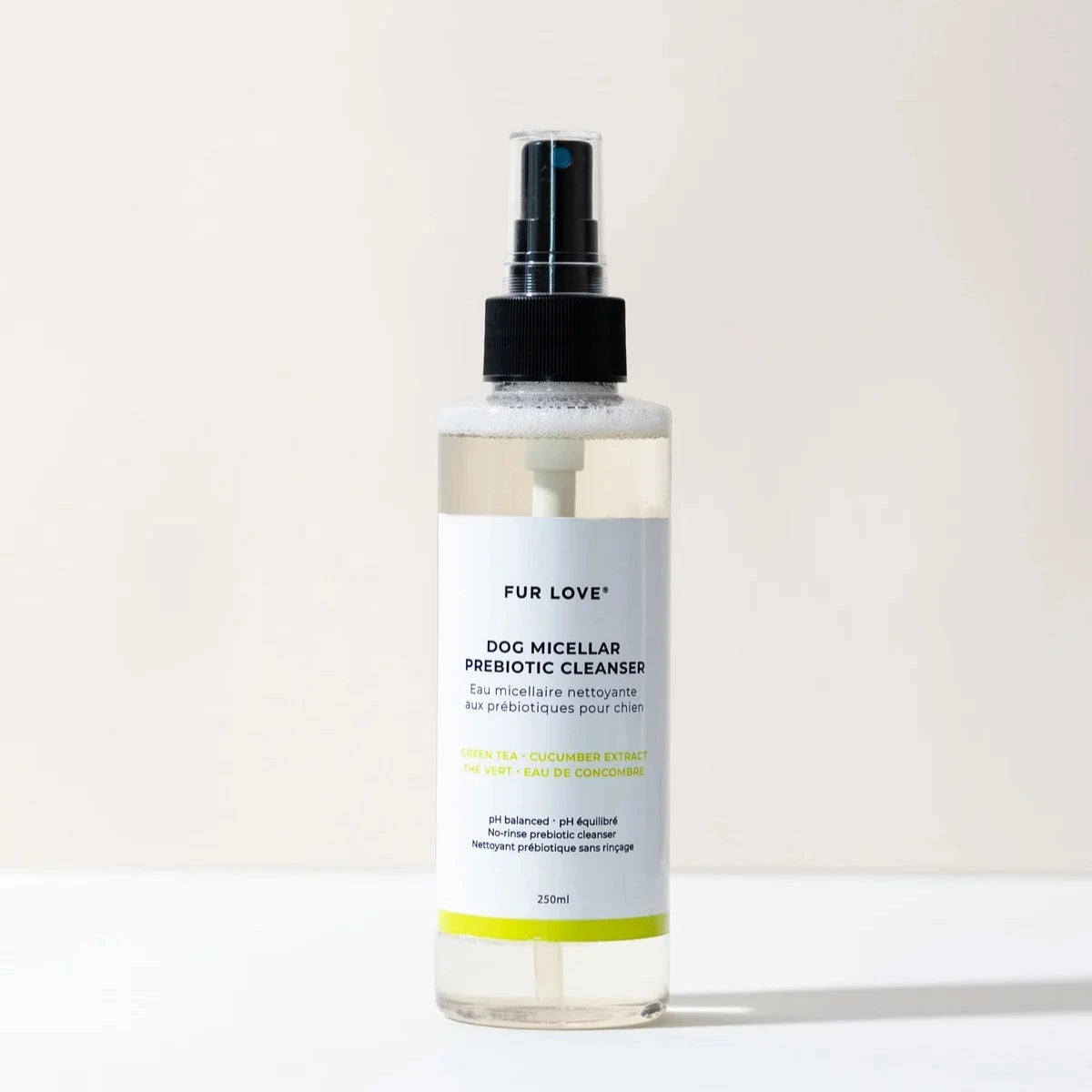 Eau micellaire naturelle pour chien